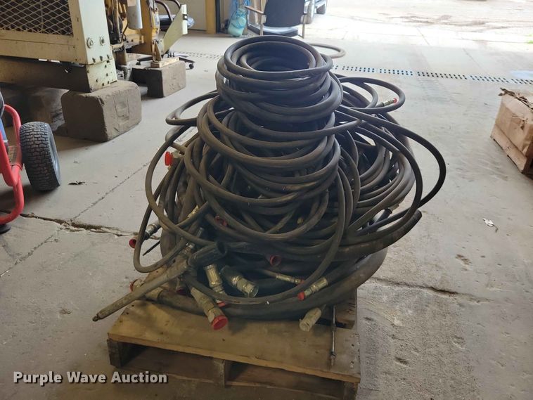 image for item DZ7293 Hydraulic  hose making equipment 