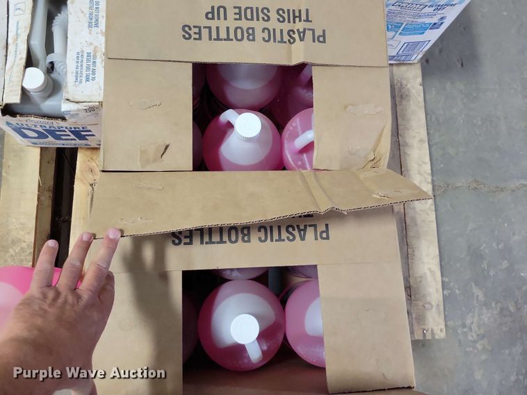image for item DZ7297 Truck fluids