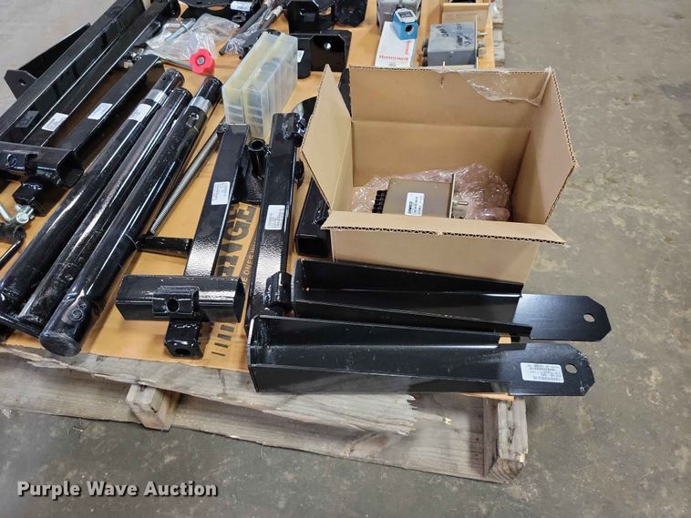 image for item DZ7300 Paver parts
