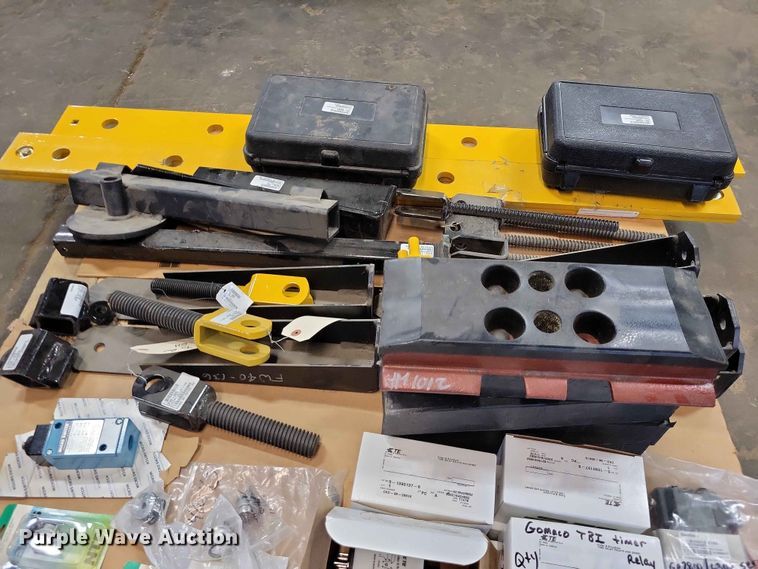 image for item DZ7300 Paver parts