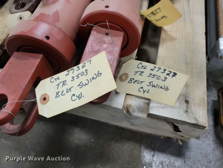 image for item DZ7307 Hydraulic cylinders