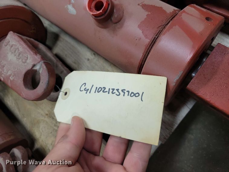 image for item DZ7307 Hydraulic cylinders