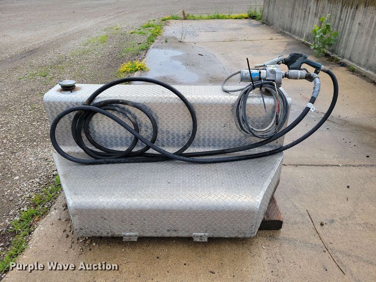 image for item DZ7316 Fuel tank