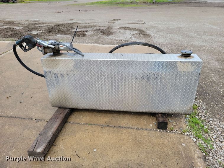 image for item DZ7316 Fuel tank