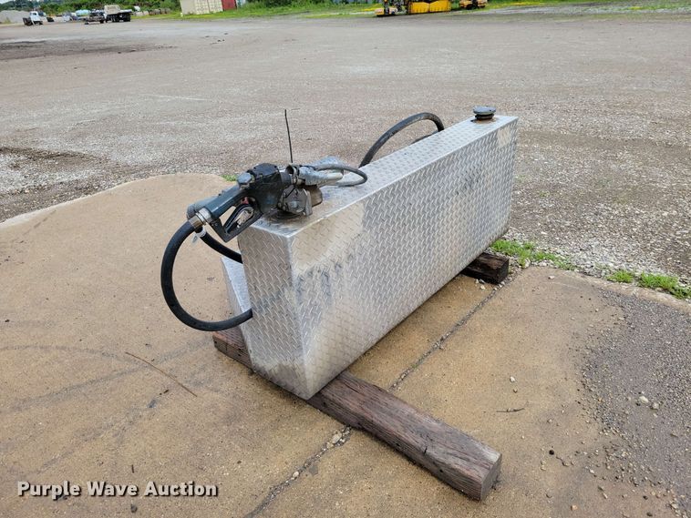 image for item DZ7316 Fuel tank