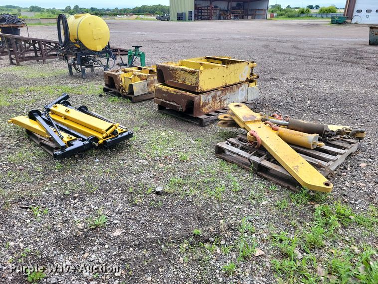 image for item DZ7318 Paver parts