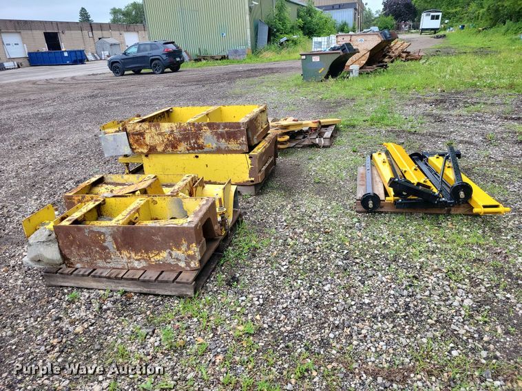 image for item DZ7318 Paver parts