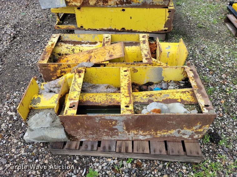 image for item DZ7318 Paver parts