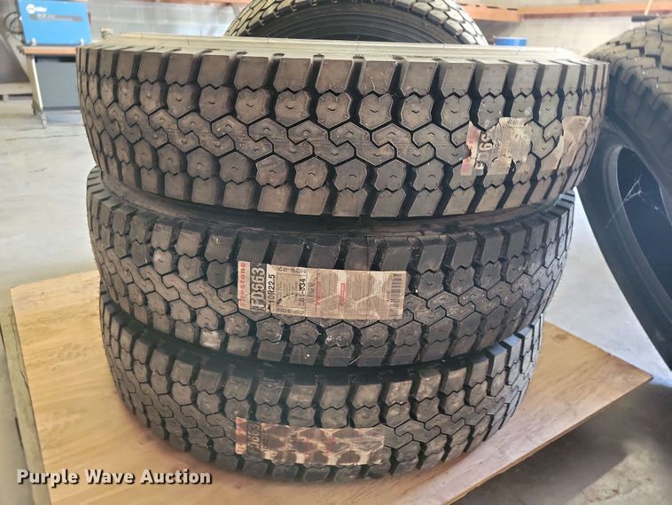 image for item DZ7324 (5) tires and wheels