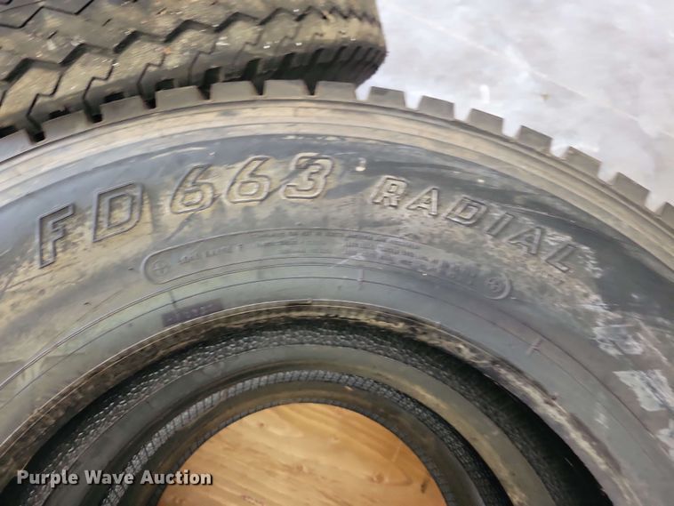 image for item DZ7324 (5) tires and wheels
