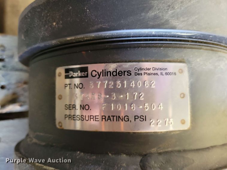 image for item DZ7326 (2) Parker dump cylinders