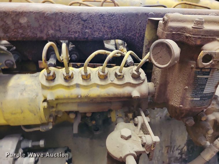 image for item DZ7327 Caterpillar  D333 Series B engine