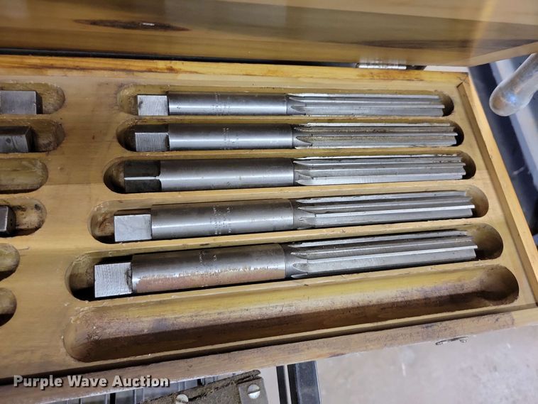 image for item DZ7330 Rigid tap and die set
