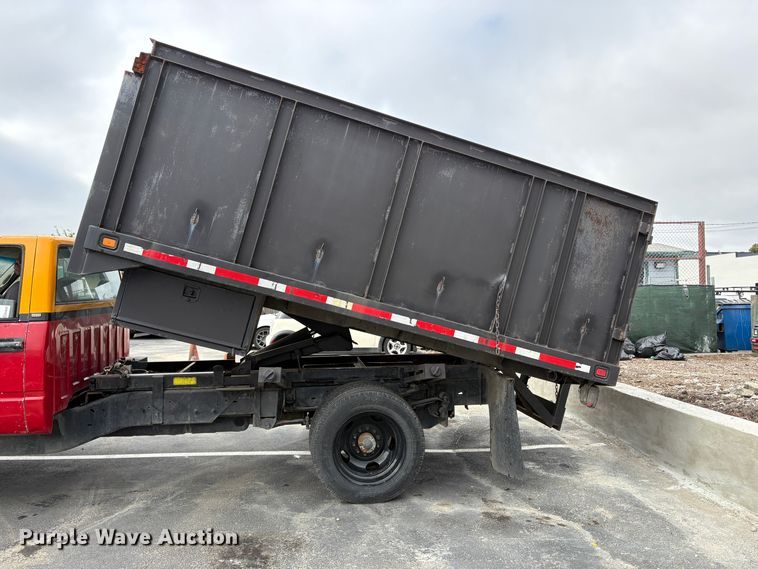 image for item EC8357 1998 Chevrolet C3500 dump truck