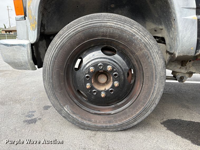 image for item EC8357 1998 Chevrolet C3500 dump truck