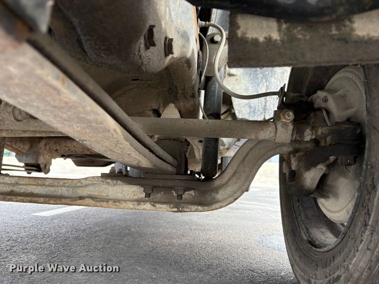 image for item EC8357 1998 Chevrolet C3500 dump truck