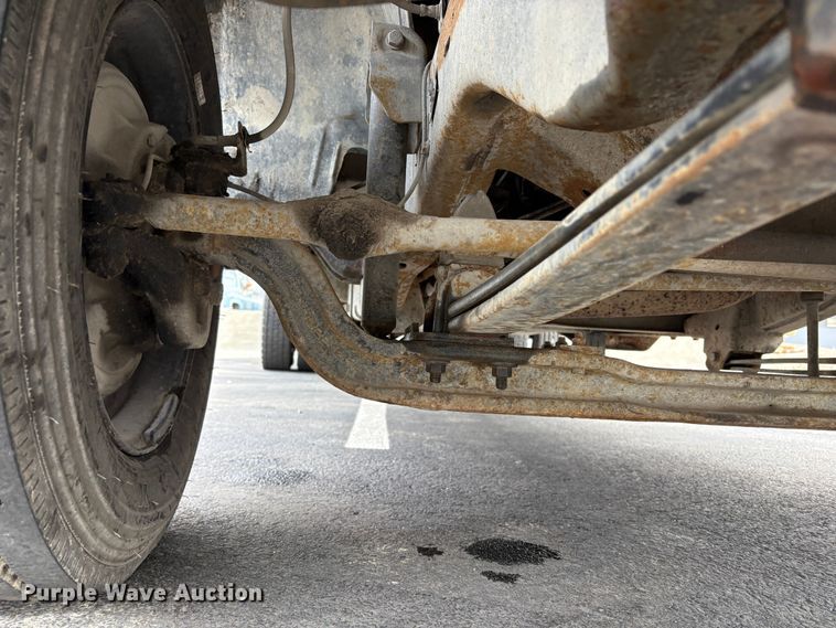 image for item EC8357 1998 Chevrolet C3500 dump truck