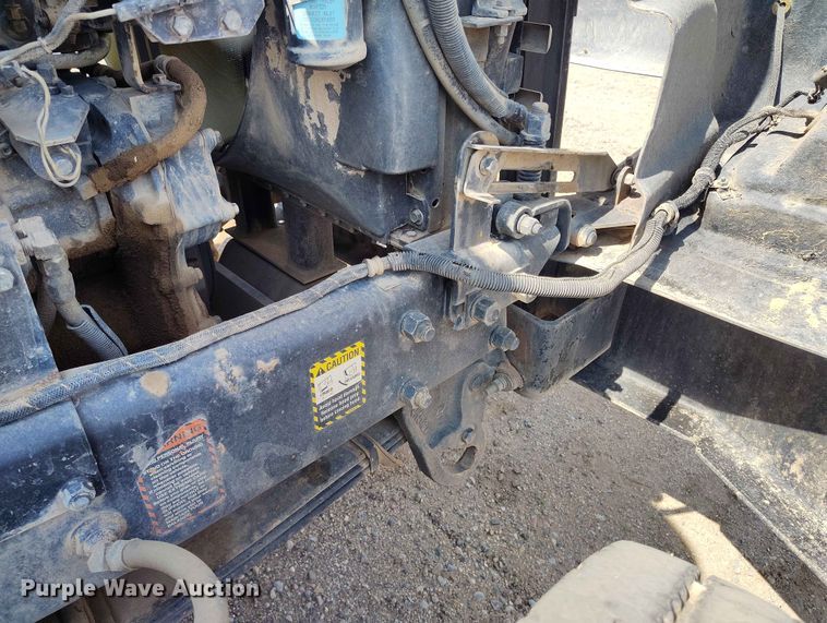 image for item ED0158 1995 Mack RD600 water truck