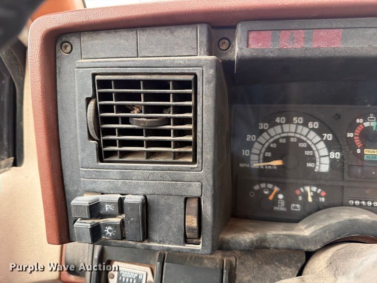 image for item ED5310 1994 Chevrolet Kodiak oil distributor truck