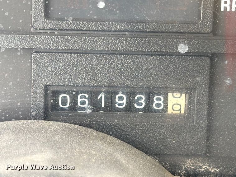 image for item ED5310 1994 Chevrolet Kodiak oil distributor truck