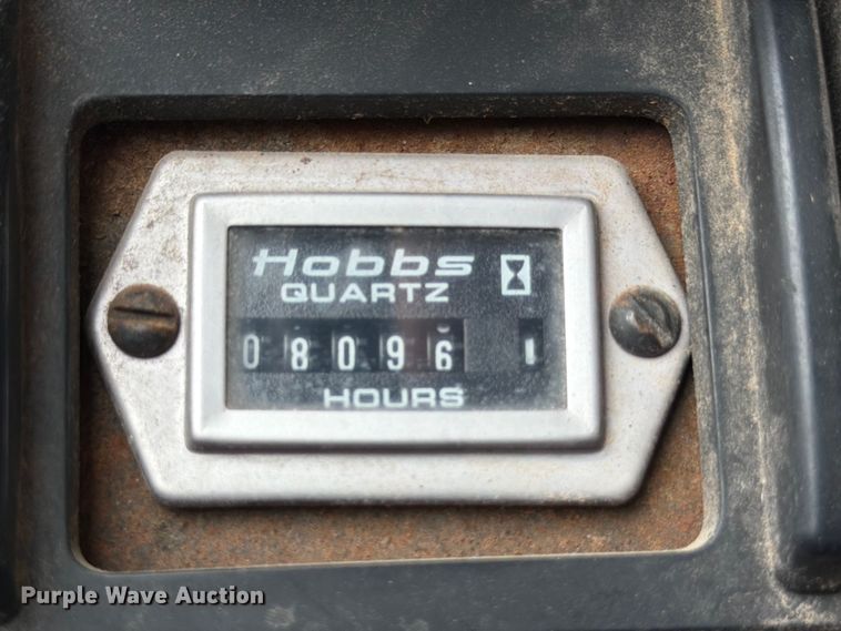 image for item ED5310 1994 Chevrolet Kodiak oil distributor truck