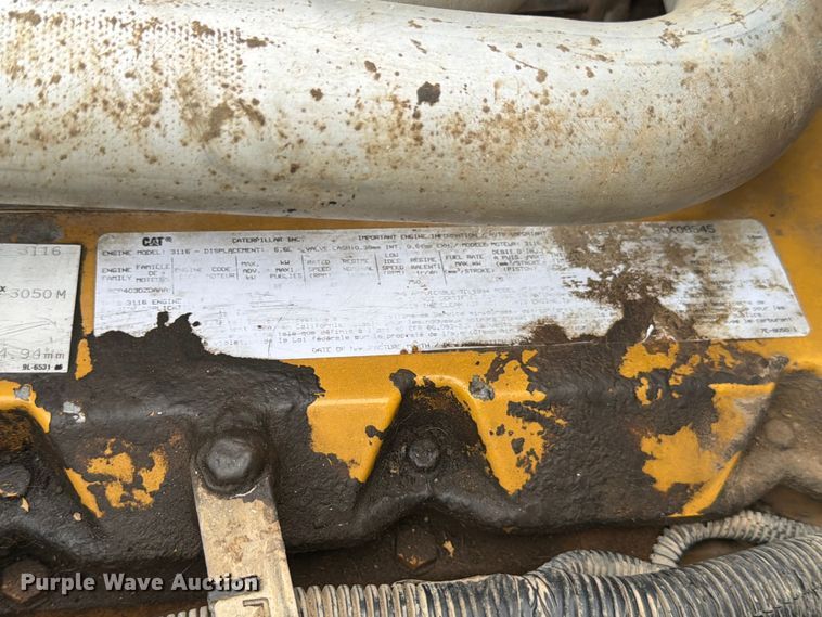 image for item ED5310 1994 Chevrolet Kodiak oil distributor truck