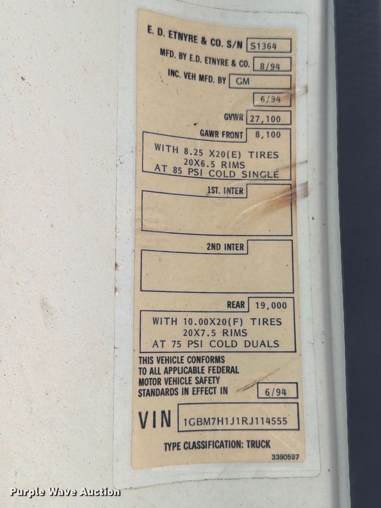 image for item ED5310 1994 Chevrolet Kodiak oil distributor truck