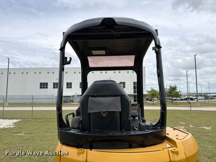 image for item ED5311 2022 Caterpillar 303 CR Mini excavator