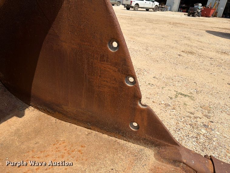 image for item ED5314 Caterpillar excavator bucket