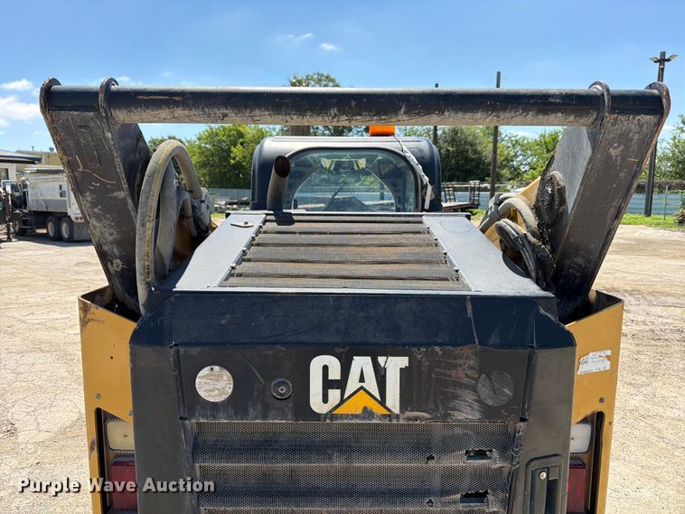 image for item ED5339 2019 Caterpillar 272D2 XHP skid steer loader