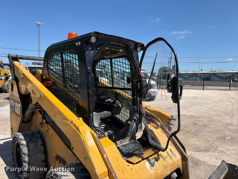 image for item ED5339 2019 Caterpillar 272D2 XHP skid steer loader
