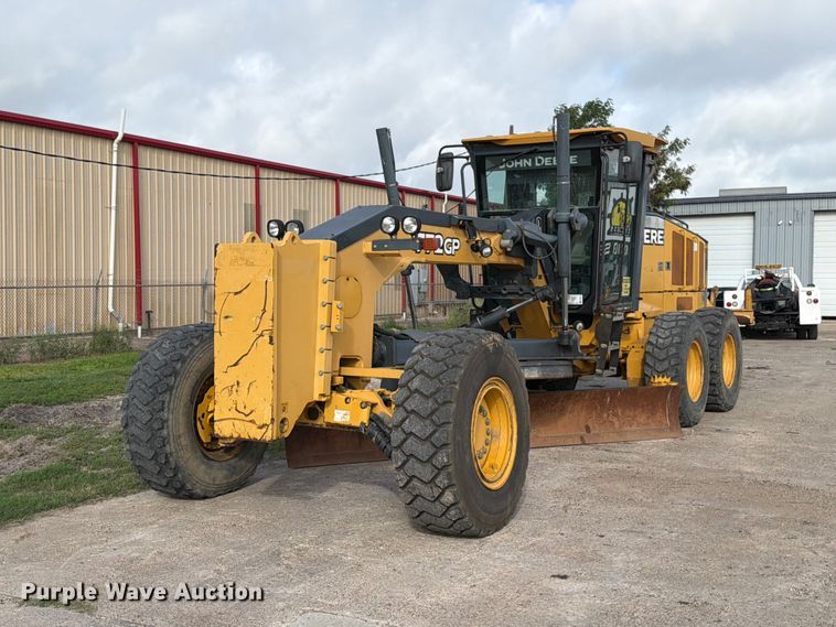 image for item ED5344 2013 John Deere 772G motor grader