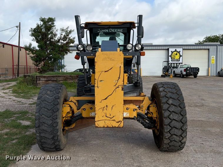 image for item ED5344 2013 John Deere 772G motor grader