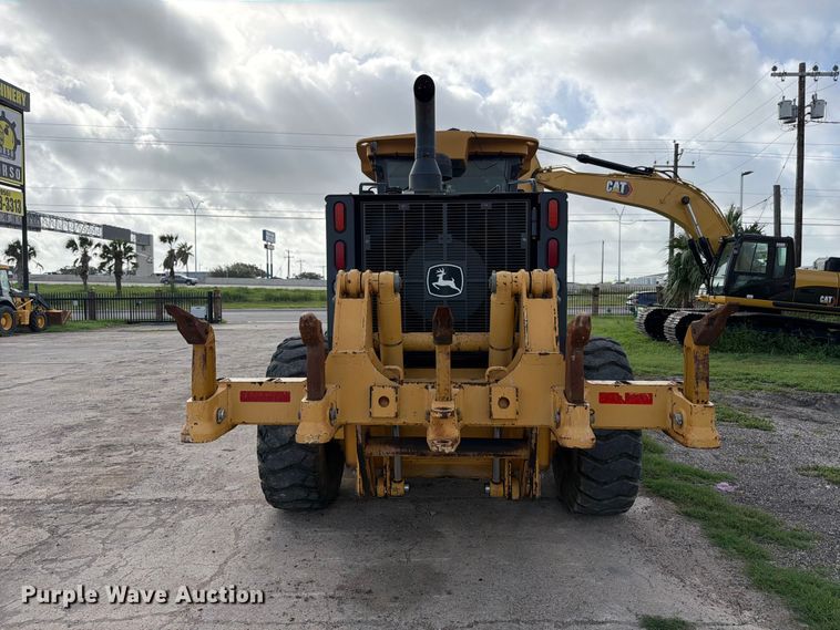 image for item ED5344 2013 John Deere 772G motor grader