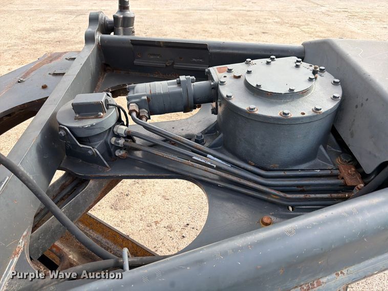 image for item ED5344 2013 John Deere 772G motor grader
