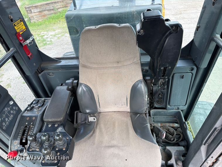 image for item ED5344 2013 John Deere 772G motor grader