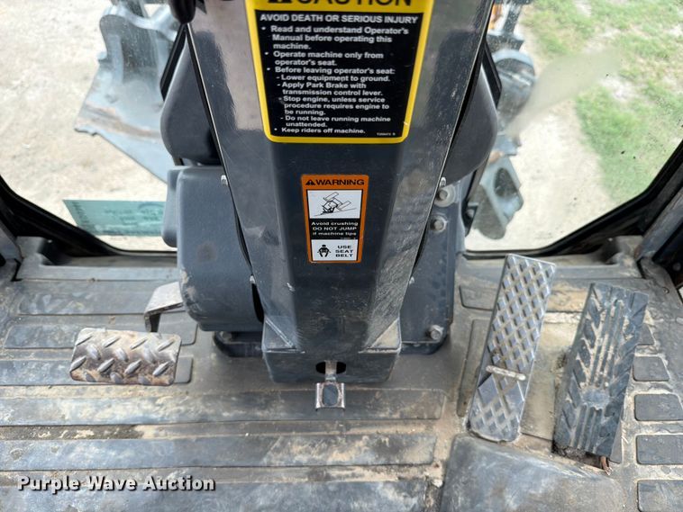 image for item ED5344 2013 John Deere 772G motor grader