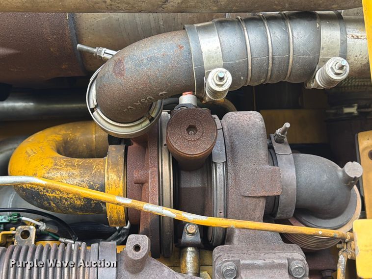 image for item ED5344 2013 John Deere 772G motor grader