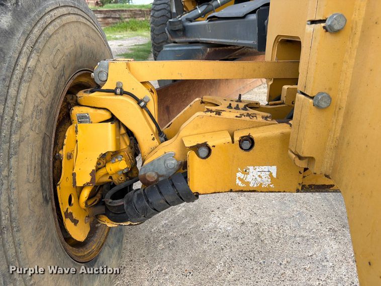 image for item ED5344 2013 John Deere 772G motor grader
