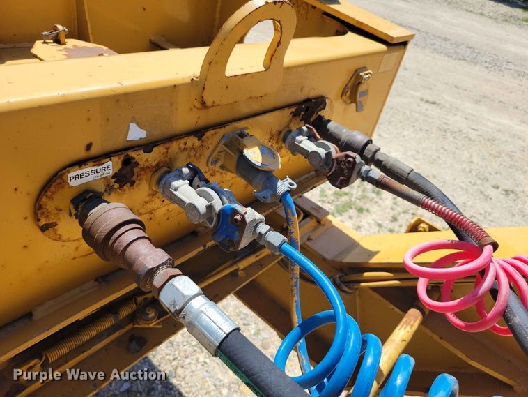 image for item EE1047 2010 Trail King lowboy equipment trailer
