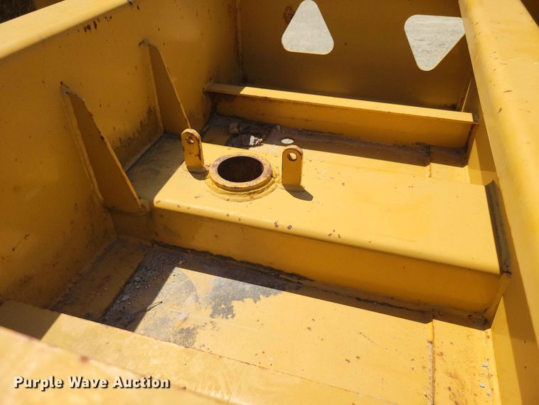 image for item EE1047 2010 Trail King lowboy equipment trailer