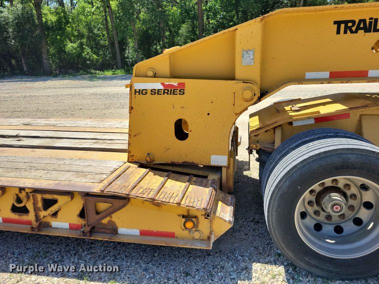 image for item EE1047 2010 Trail King lowboy equipment trailer