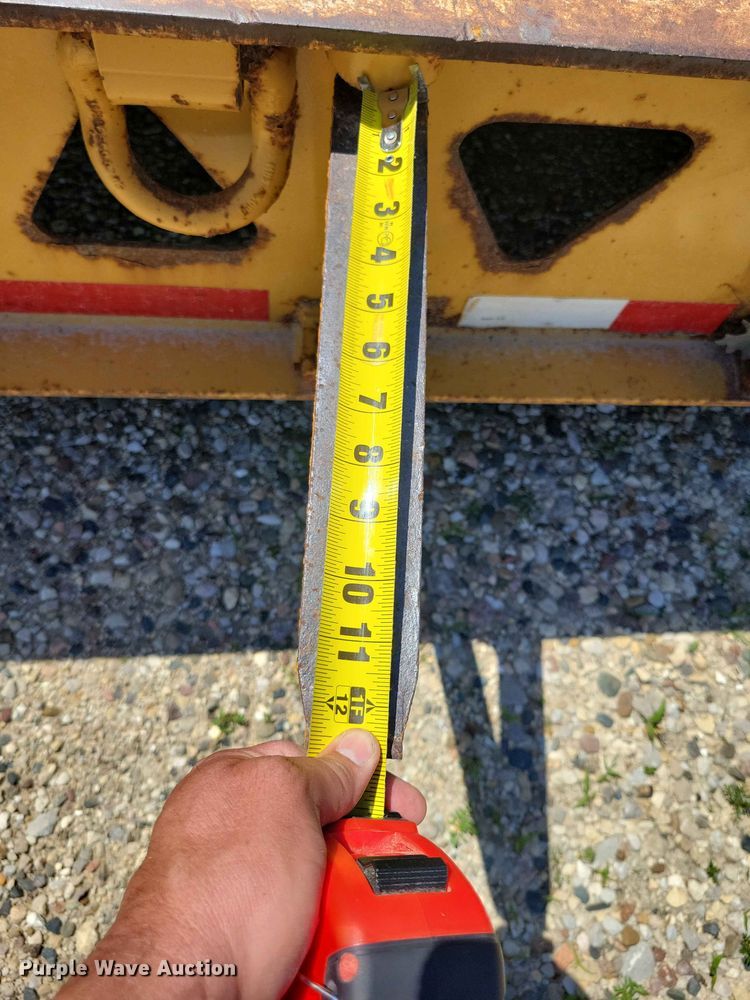 image for item EE1047 2010 Trail King lowboy equipment trailer