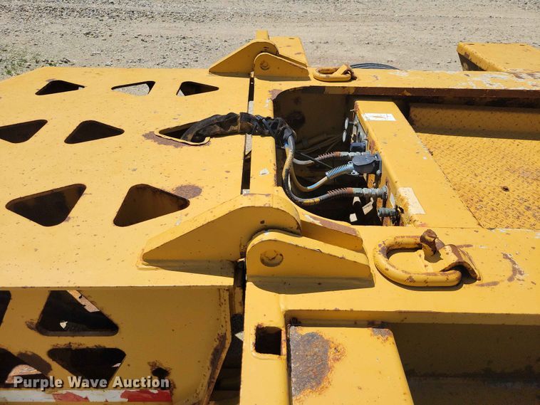 image for item EE1047 2010 Trail King lowboy equipment trailer