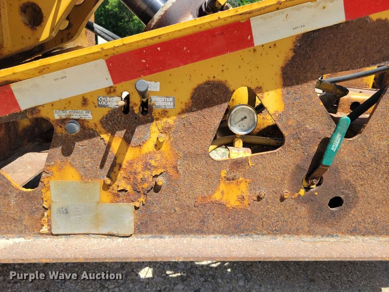 image for item EE1047 2010 Trail King lowboy equipment trailer