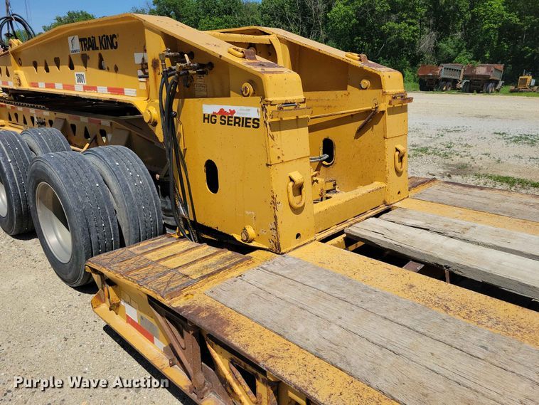 image for item EE1047 2010 Trail King lowboy equipment trailer