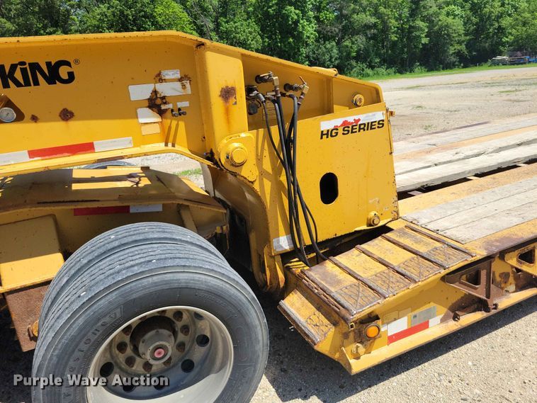 image for item EE1047 2010 Trail King lowboy equipment trailer