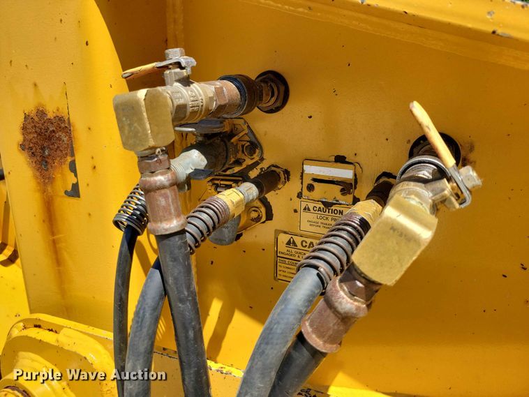 image for item EE1047 2010 Trail King lowboy equipment trailer