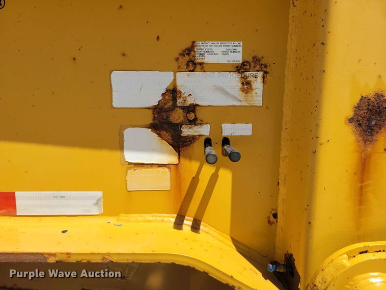image for item EE1047 2010 Trail King lowboy equipment trailer