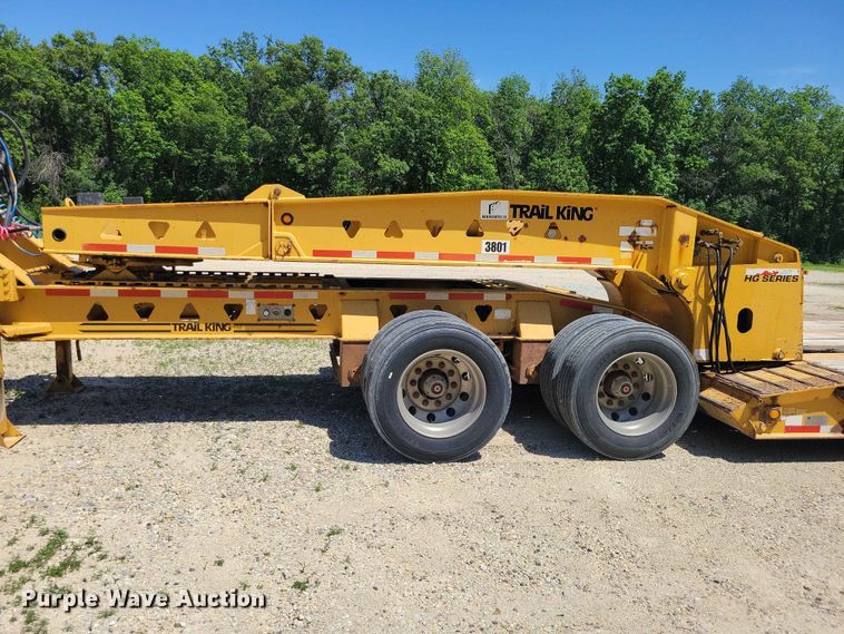 image for item EE1047 2010 Trail King lowboy equipment trailer